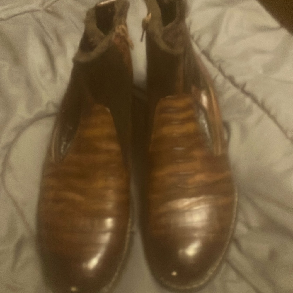 Leather dress boots